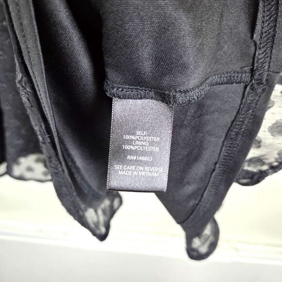 Women's Torrid Heary Shaped Poka Dot Layered Black Mini Skirt Size 01 - Picture 7 of 8